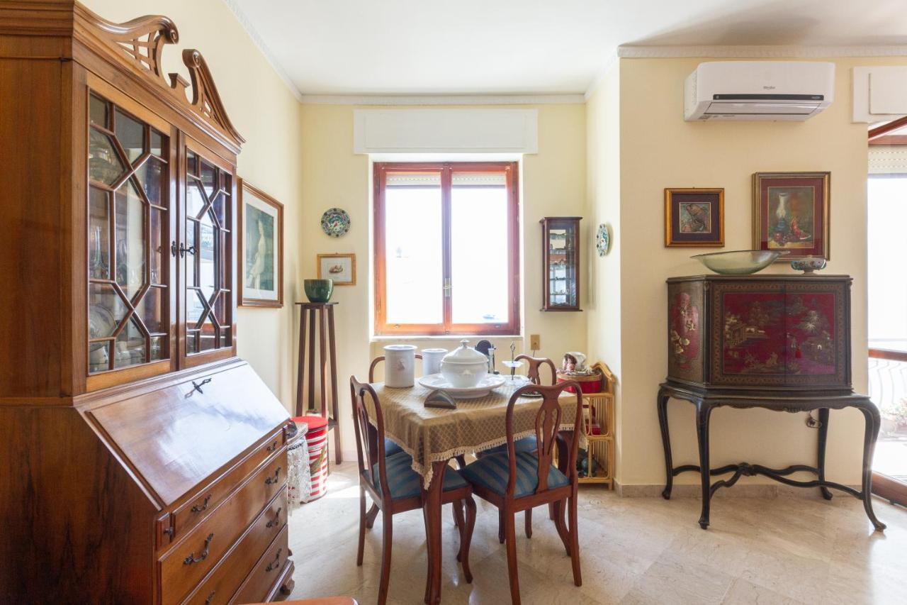 Bella Vista With Seaview Balcony Appartamento *